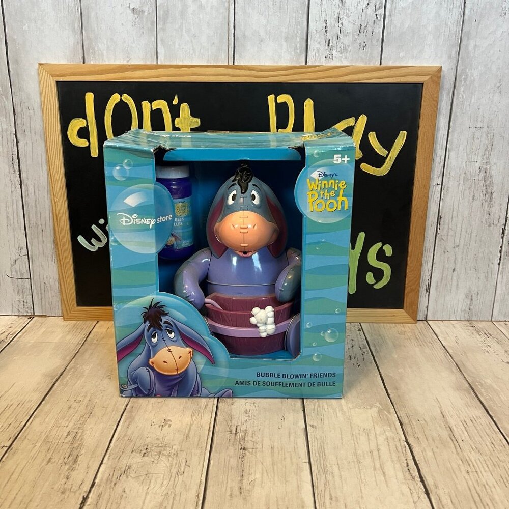 Disney Store EEYORE Winnie The Pooh Bubble Blowin Friends Blower Machine NEW!